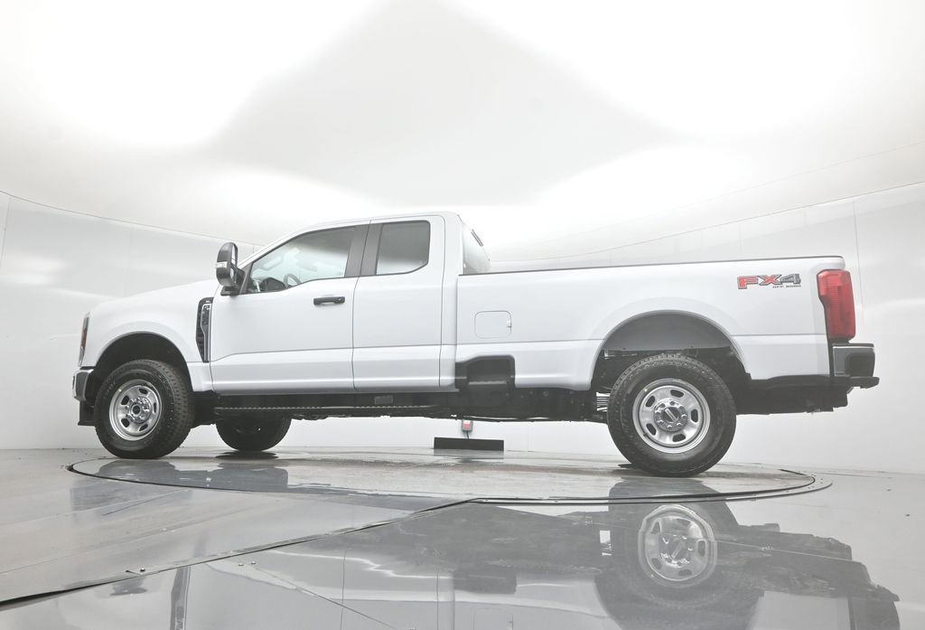 New 2026 Ford F350 XL w/ FX4 Off-Road Package image 46