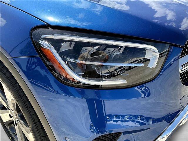 Used 2023 Mercedes-Benz GLC 300 4MATIC Coupe image 30