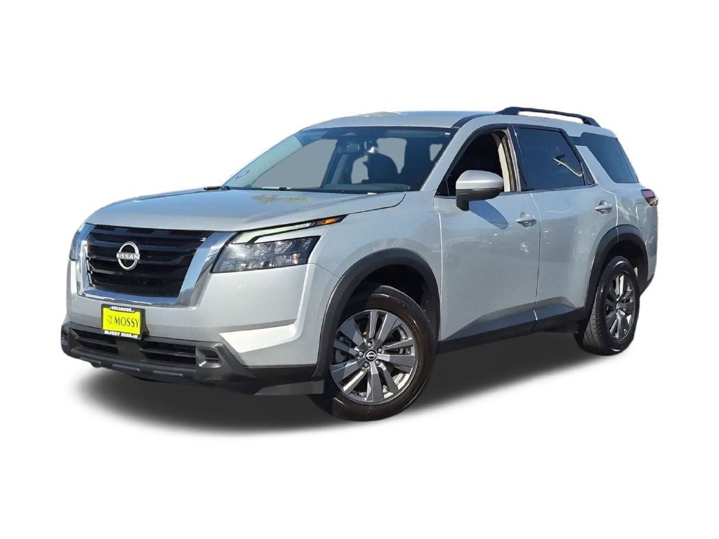 Used 2025 Nissan Pathfinder SV AWD/4WD image 1