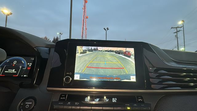 Used 2025 Toyota Camry SE image 20