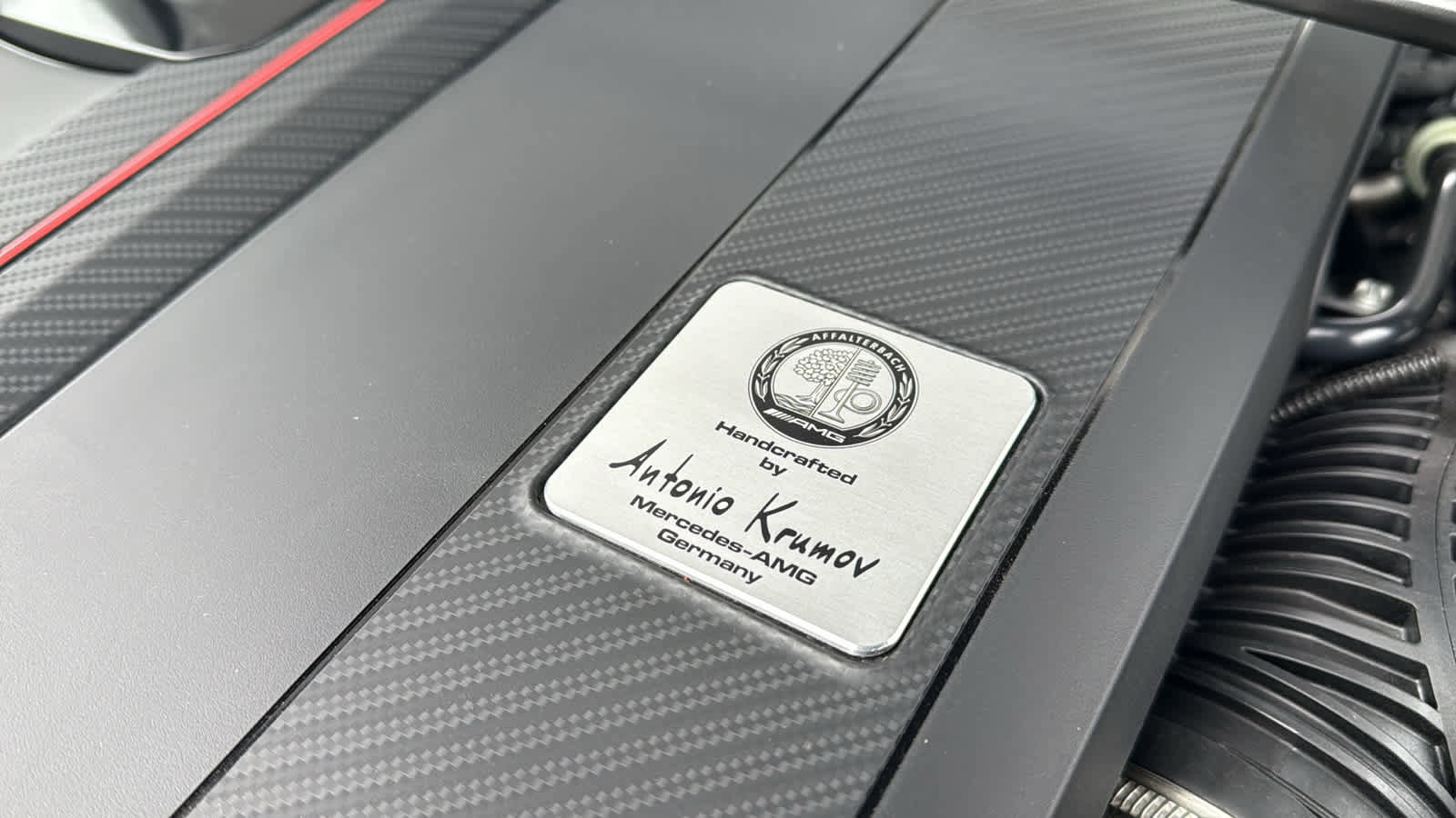 New 2025 Mercedes-Benz GLC 63 AMG S image 13