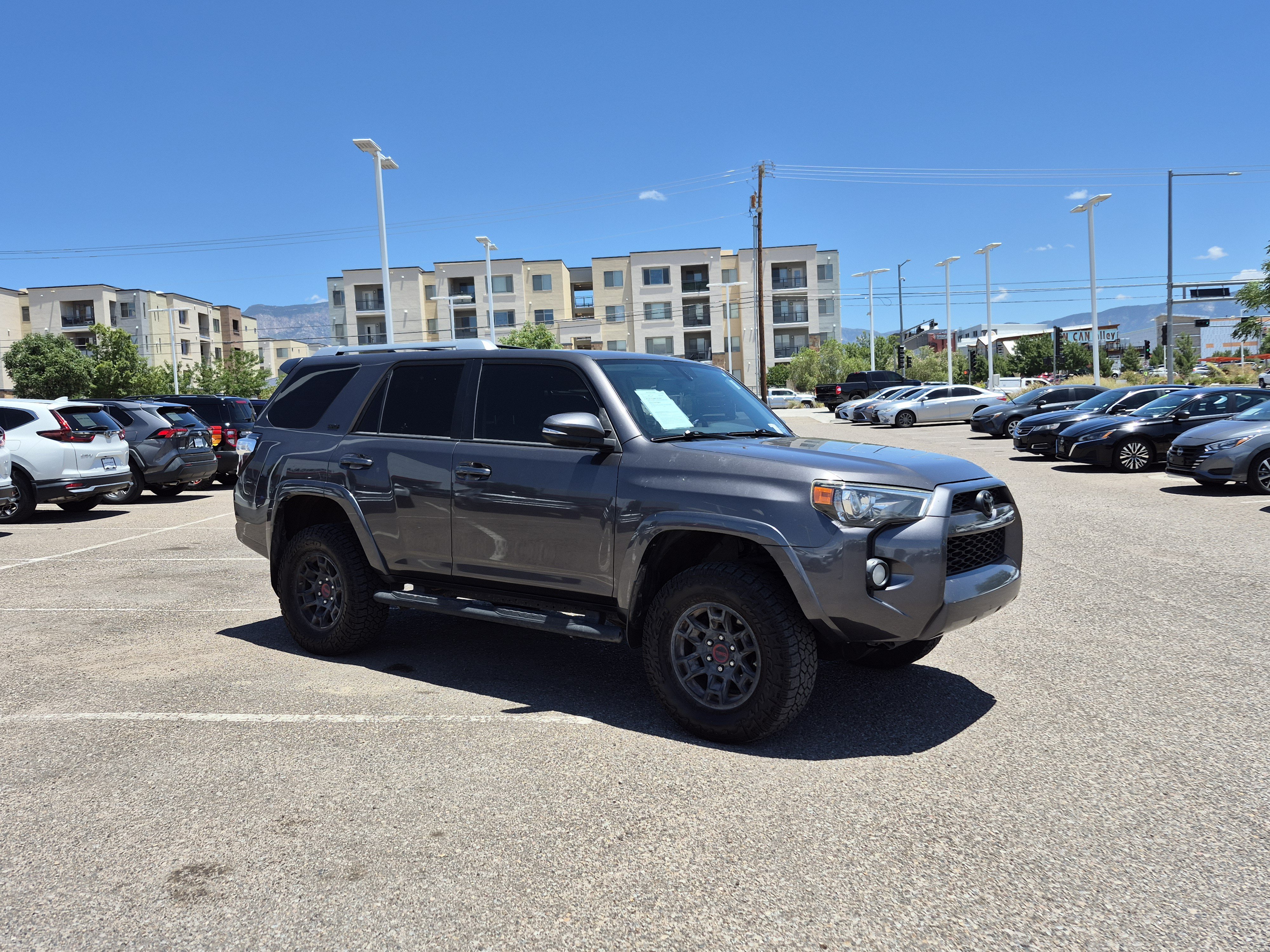 Used 2018 Toyota 4Runner SR5 Premium AWD/4WD image 7
