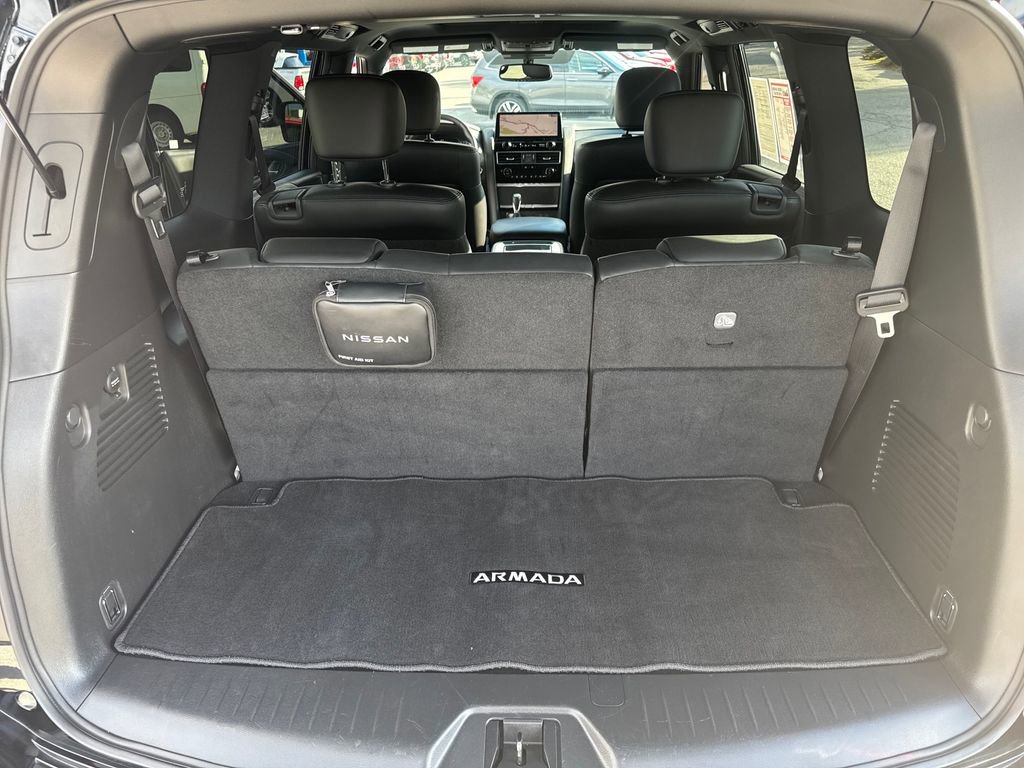 Used 2024 Nissan Armada SL w/ Midnight Edition Package image 24