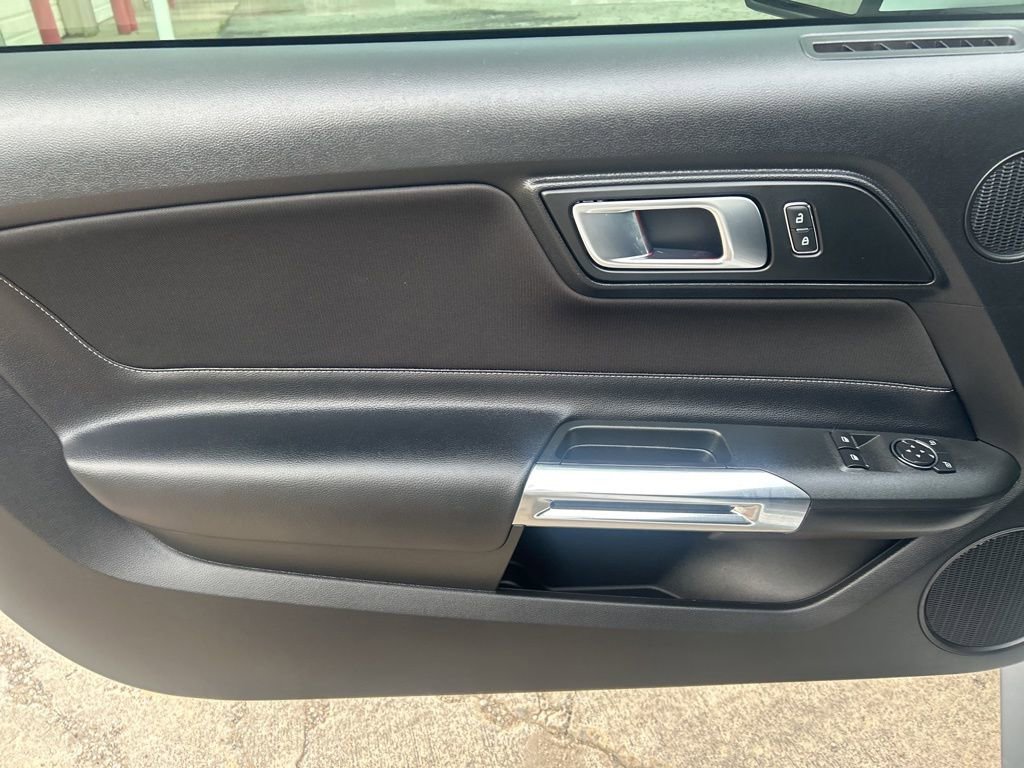 Used 2020 Ford Mustang GT w/ Equipment Group 301A image 16