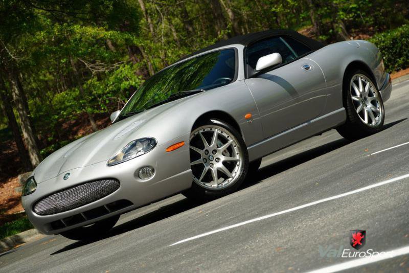 Used 2005 Jaguar XK8 Convertible image 15