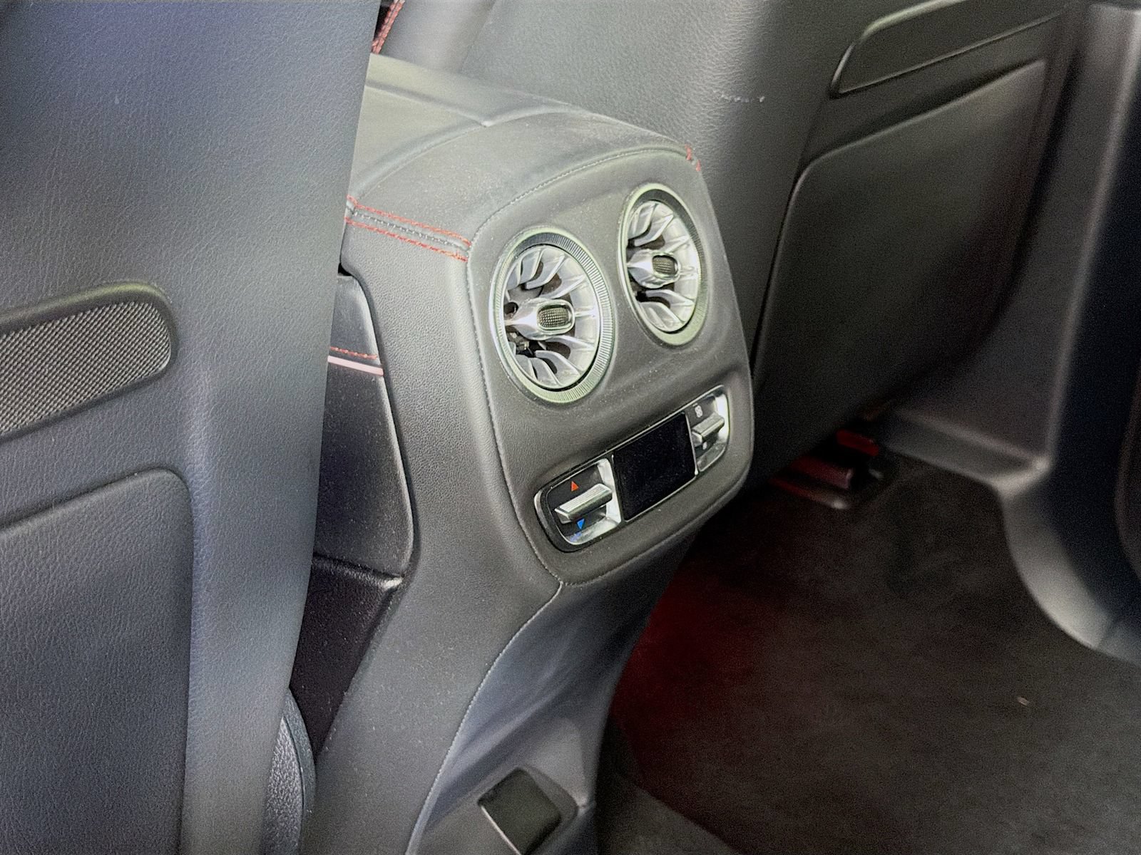Used 2025 Mercedes-Benz G 63 AMG 4MATIC image 27