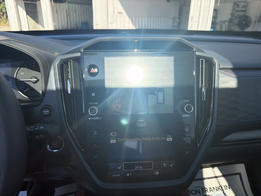 Used 2025 Subaru Forester Touring w/ Popular Package - Touring AWD/4WD image 23