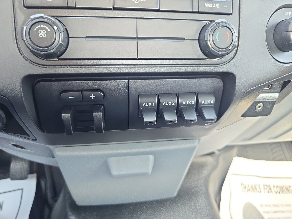 Used 2015 Ford F250 XL w/ Power Equipment Group AWD/4WD image 27