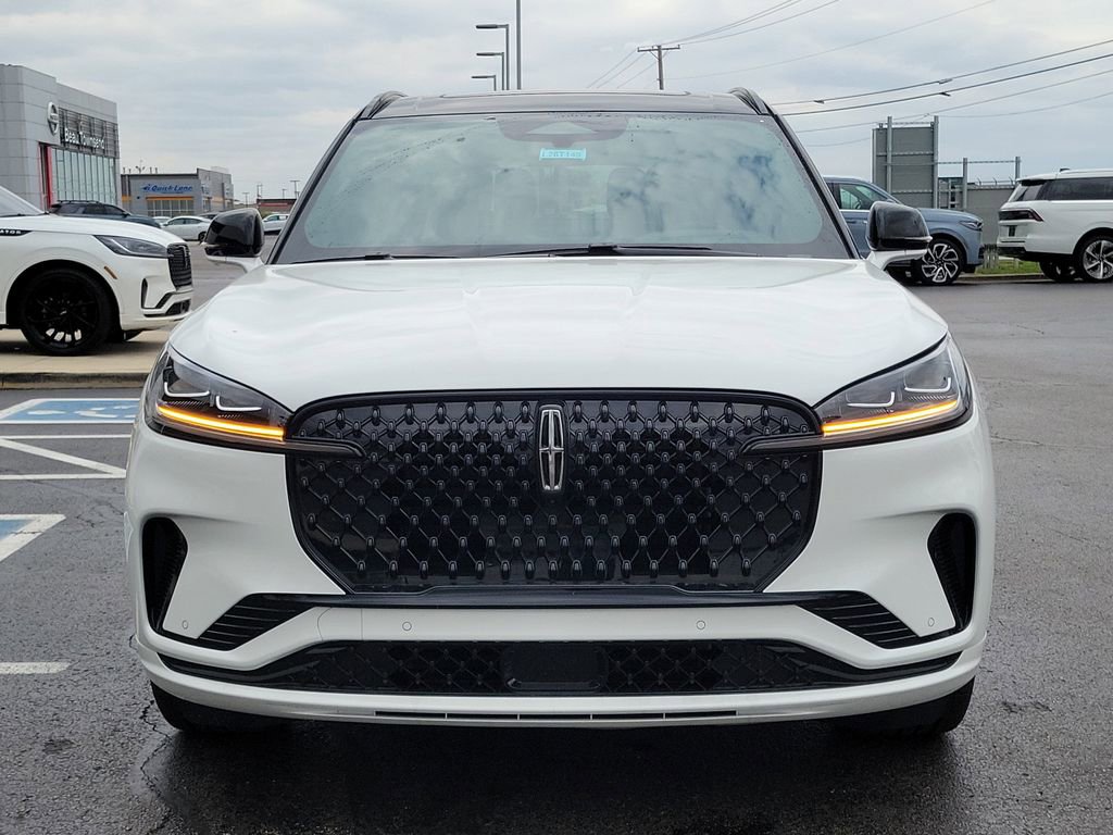 New 2026 Lincoln Aviator Reserve AWD/4WD image 2