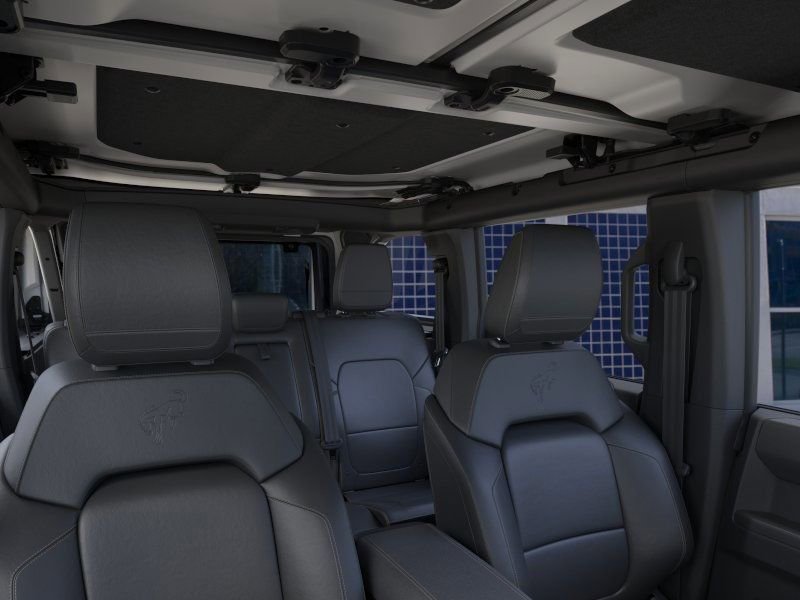 New 2025 Ford Bronco Badlands image 13