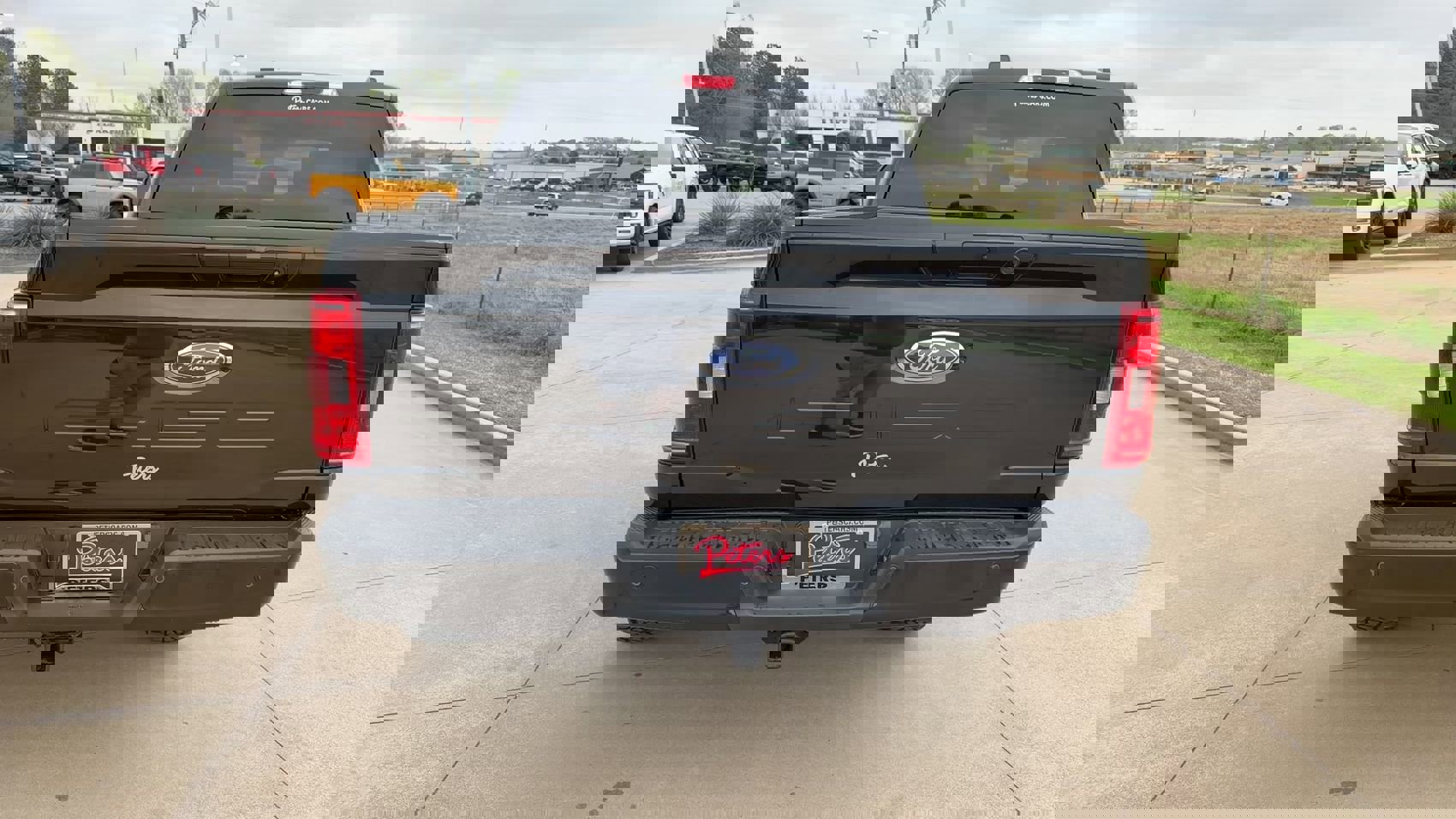 Used 2023 Ford F150 XLT w/ Equipment Group 302A High image 8