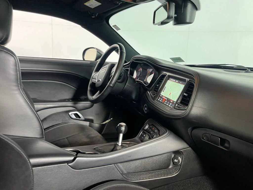 Used 2023 Dodge Challenger R/T w/ Plus Package image 30