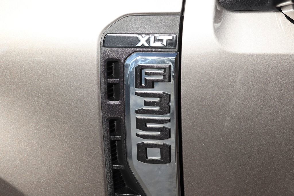 Used 2023 Ford F350 XLT w/ 360-Degree Camera Package image 57