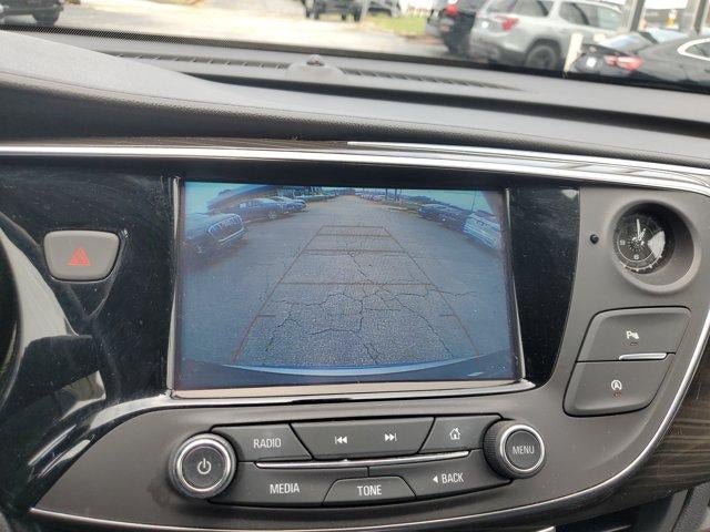 Used 2019 Buick Envision Essence FWD image 29
