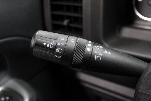 Used 2010 Jeep Liberty Limited image 21