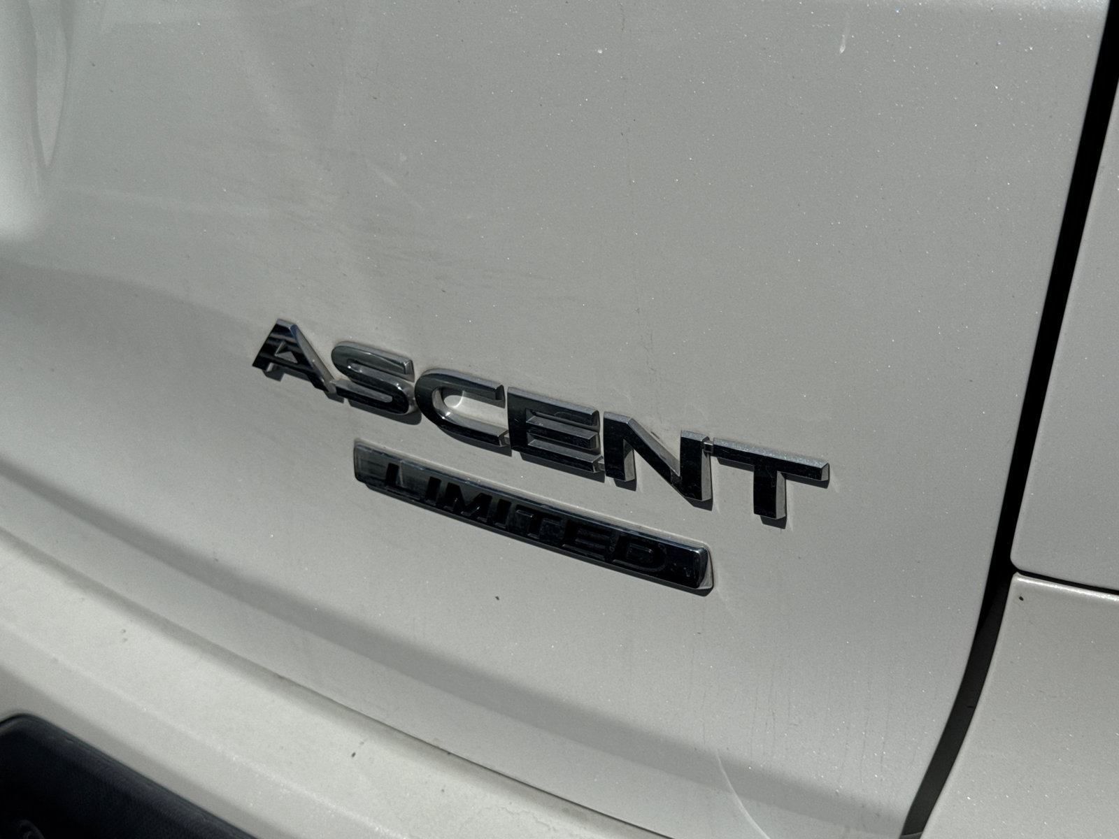 Used 2021 Subaru Ascent Limited w/ Technology Package AWD/4WD image 2