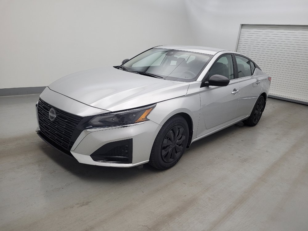 Used 2024 Nissan Altima 2.5 S FWD image 2