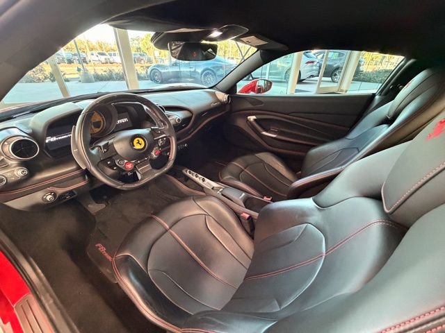 Used 2021 Ferrari F8 Tributo image 11