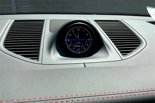 New 2026 Porsche Macan image 30