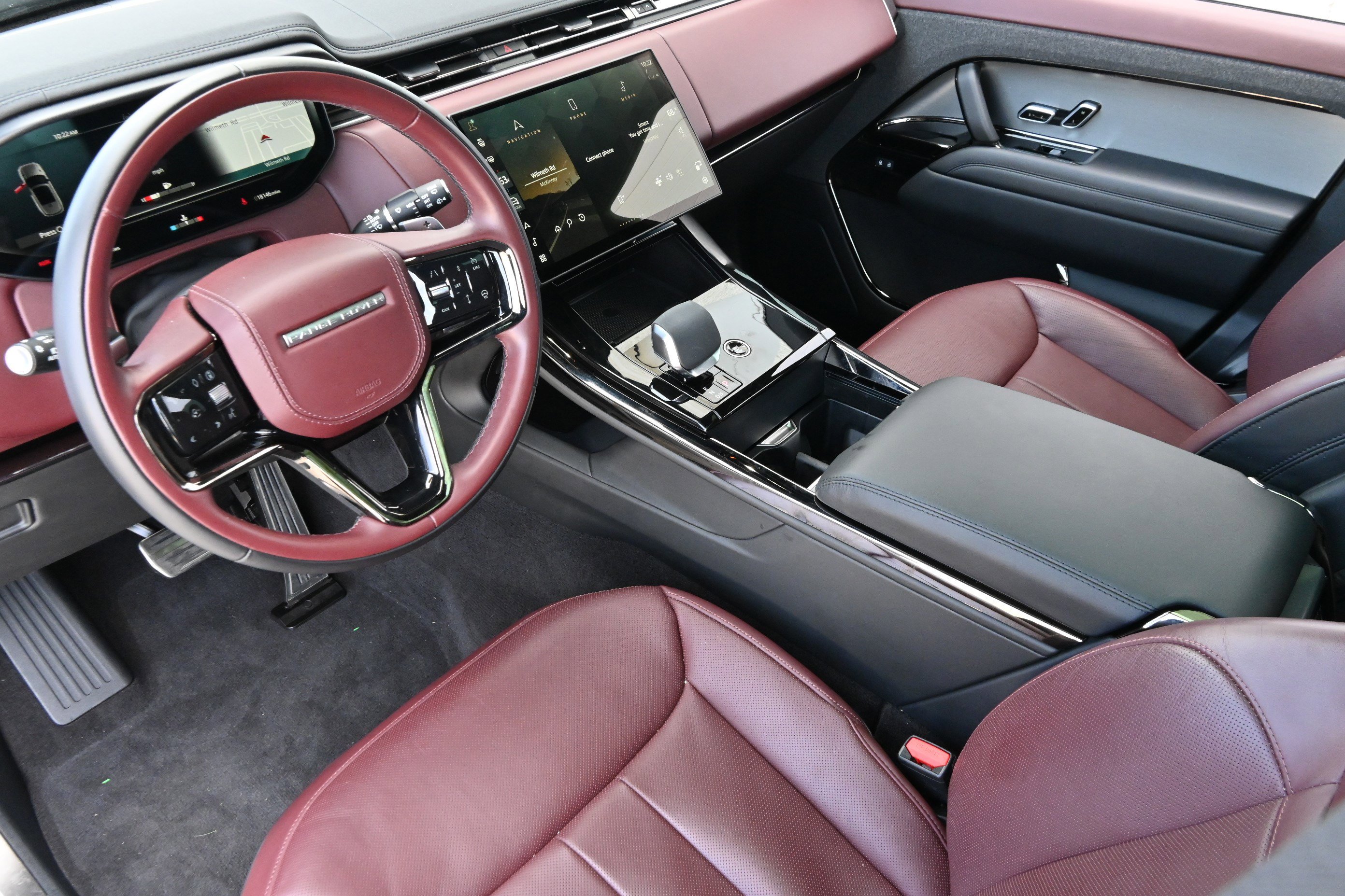 Used 2025 Land Rover Range Rover Sport Dynamic SE AWD/4WD image 14