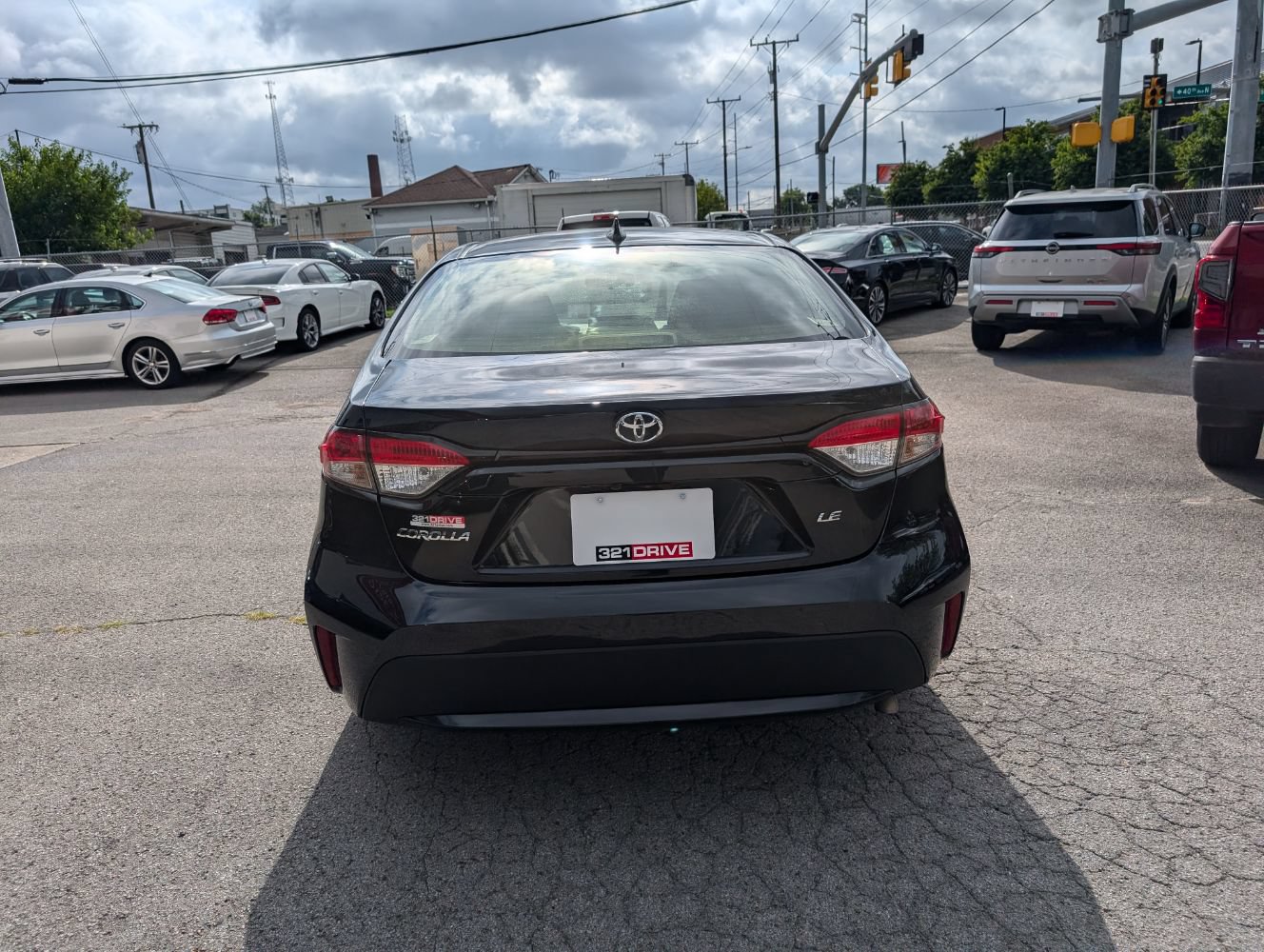 Used 2022 Toyota Corolla LE FWD image 7