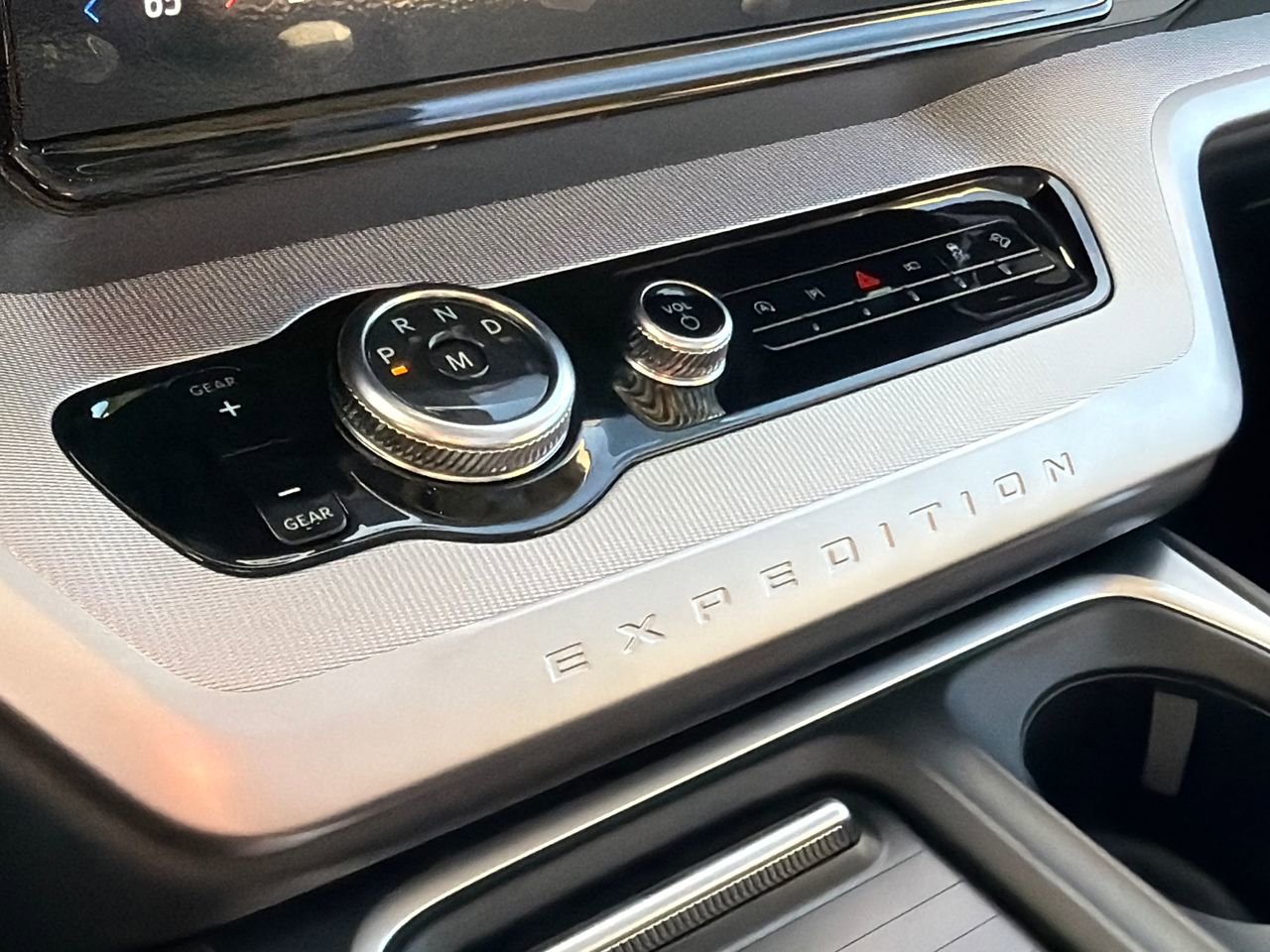 New 2025 Ford Expedition Max Active image 28