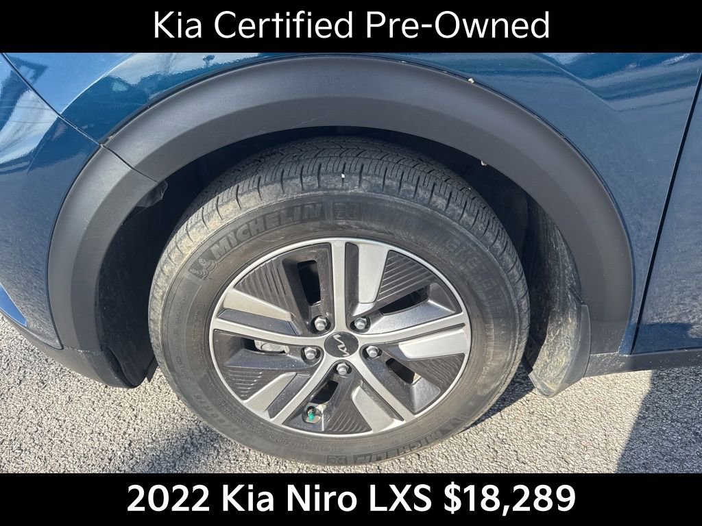 Certified 2022 Kia Niro LXS image 10