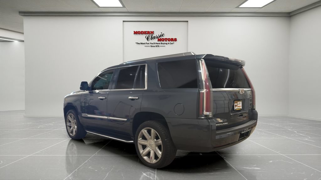 Used 2019 Cadillac Escalade Luxury AWD/4WD image 5