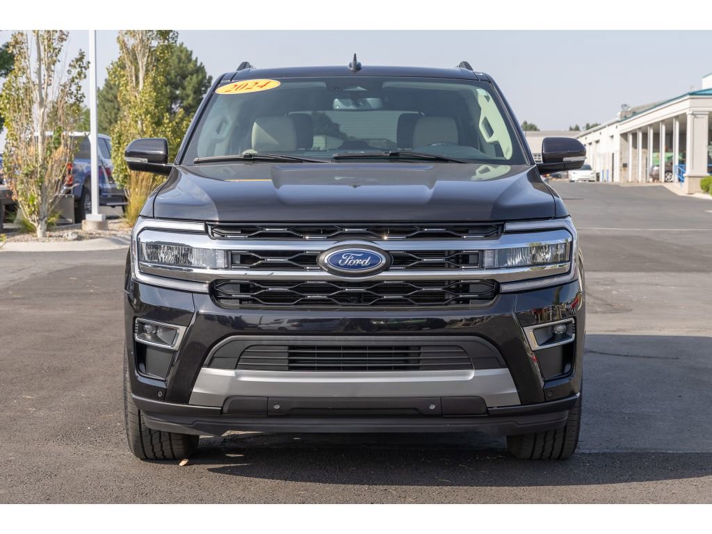 Used 2024 Ford Expedition Limited image 8