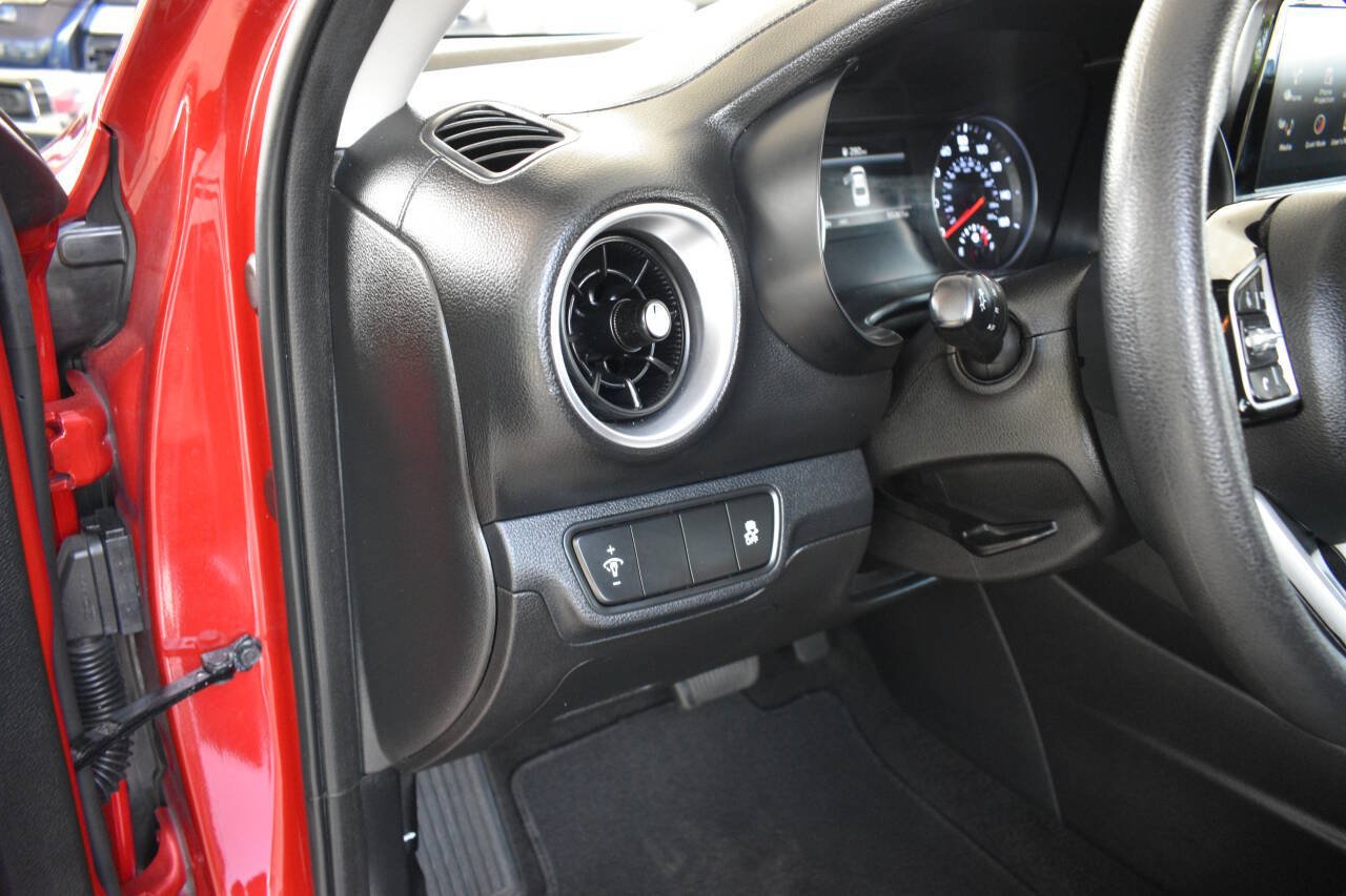 Used 2023 Kia Forte LXS FWD image 16