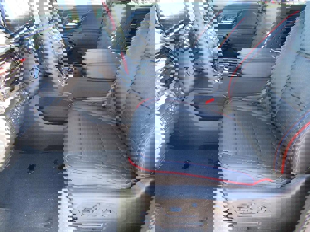 New 2025 Chevrolet Silverado EV RST image 18