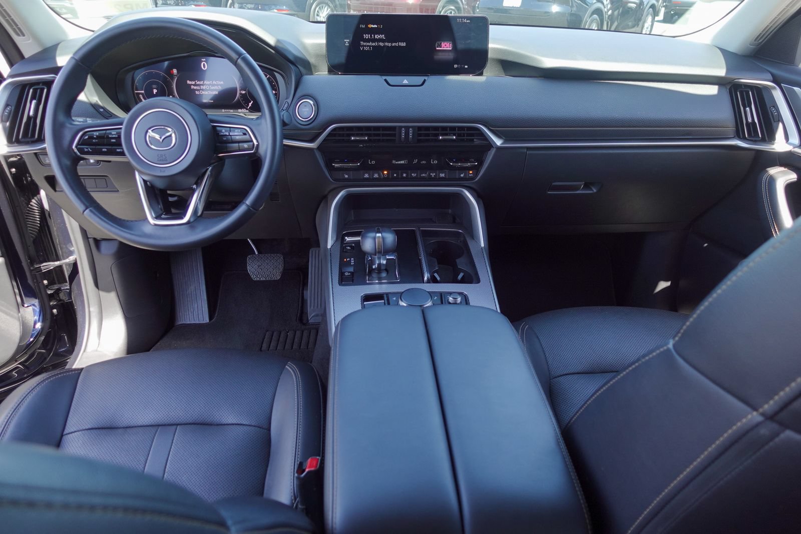 Used 2024 MAZDA CX-90 Plug-In Hybrid w/ Preferred AWD/4WD image 12