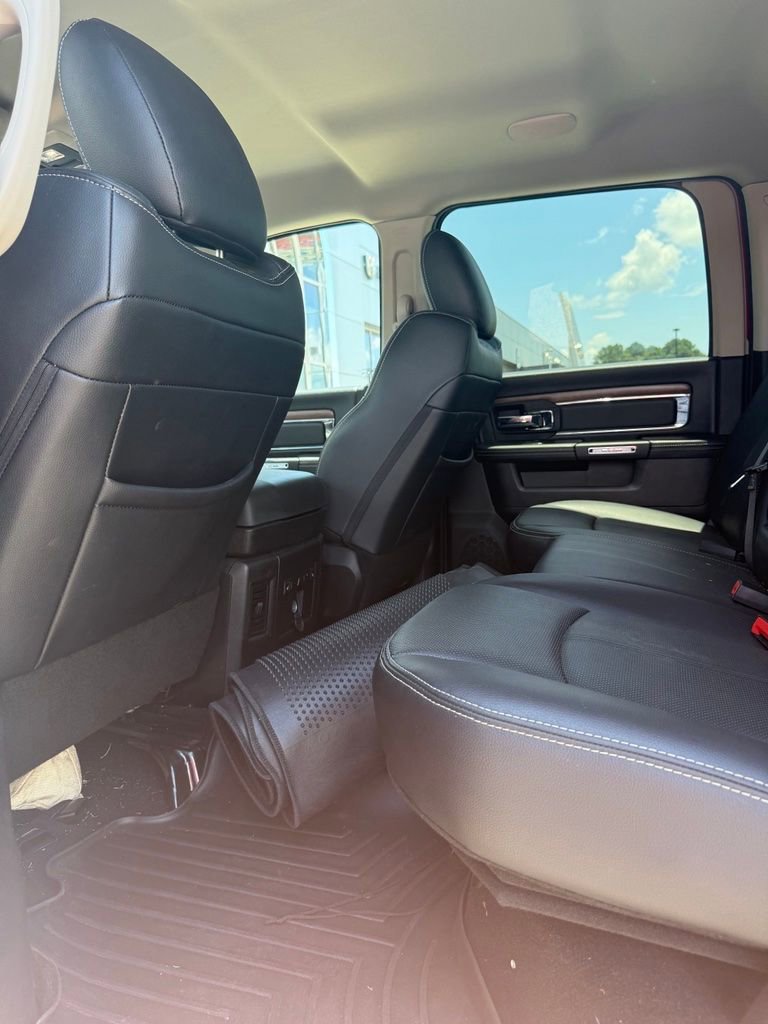 Used 2018 RAM 2500 Laramie AWD/4WD image 16