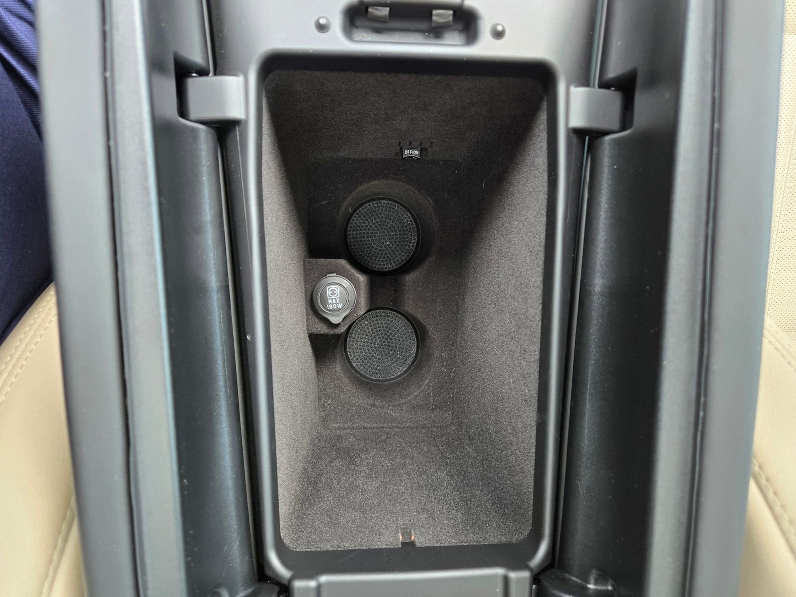 Used 2019 Maserati Levante GranSport image 38