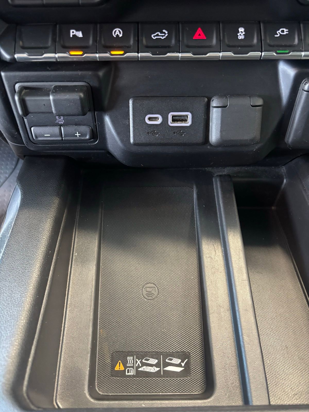 Used 2019 Chevrolet Silverado 1500 LTZ w/ LTZ Plus Package image 7