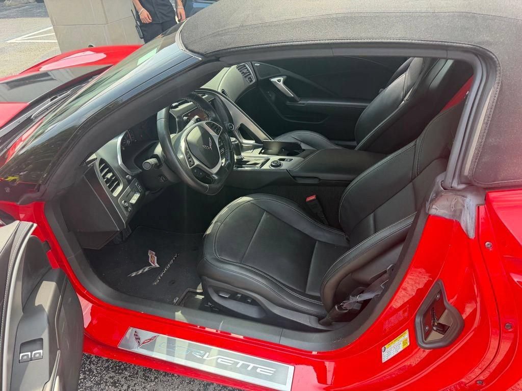 Used 2016 Chevrolet Corvette Stingray Convertible w/ 2LT Preferred Equipment Group RWD image 9