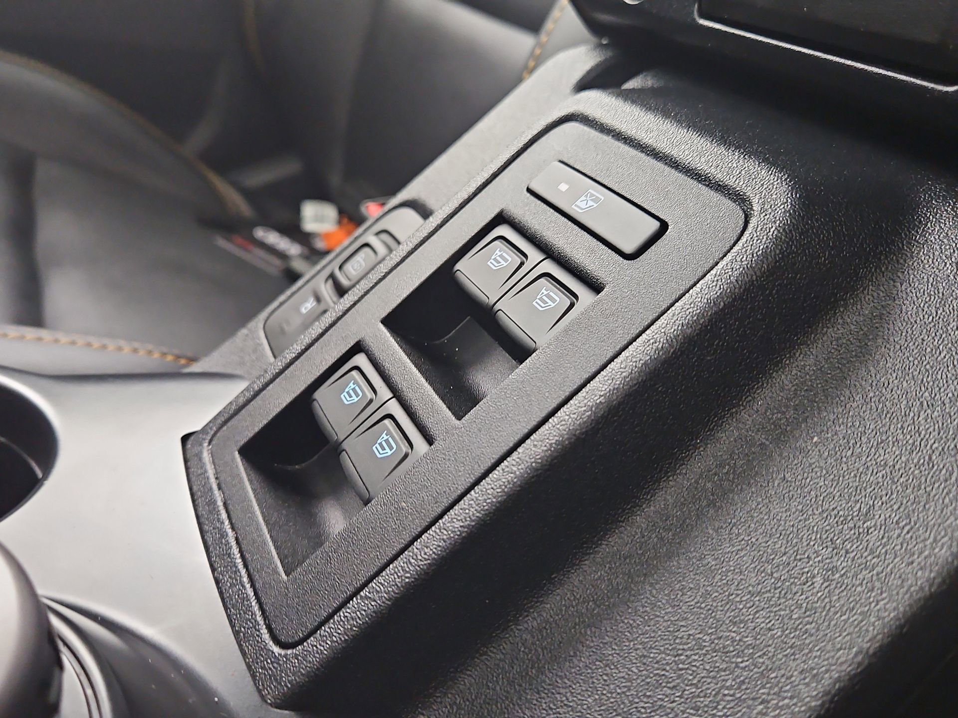 Used 2024 Ford Bronco Badlands image 31