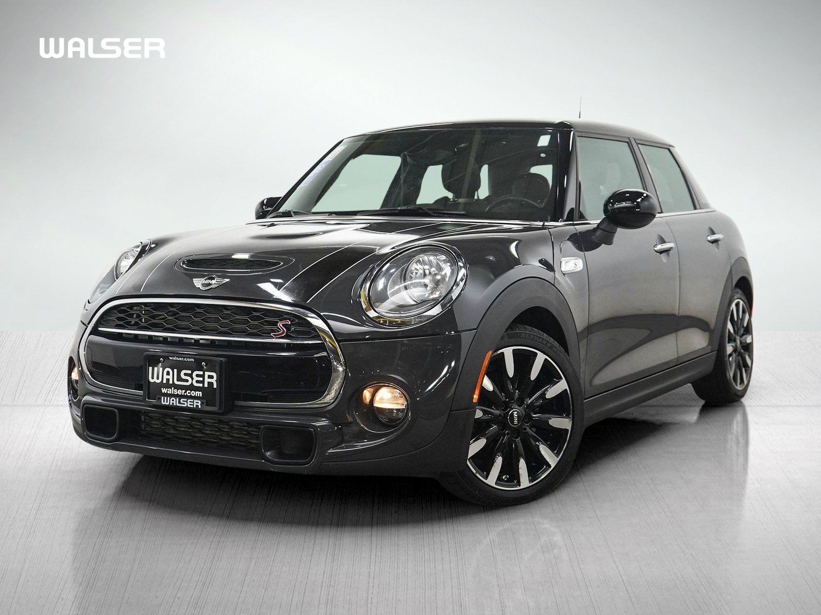 Used 2016 MINI Cooper S FWD image 1