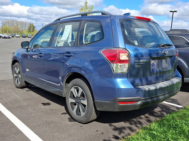 Used 2017 Subaru Forester 2.5i w/ Alloy Wheel Package image 4