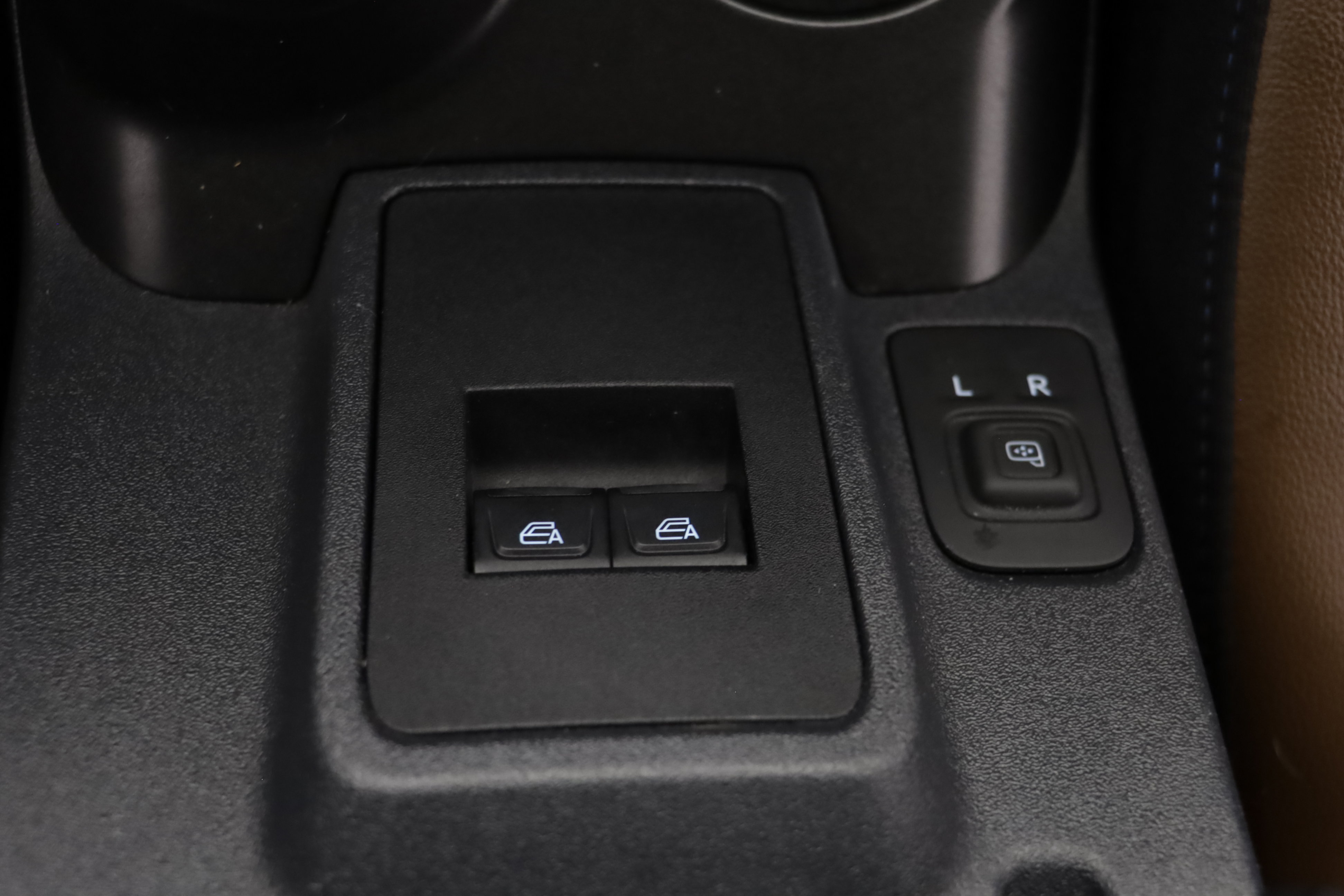 Used 2023 Ford Bronco Outer Banks AWD/4WD image 15