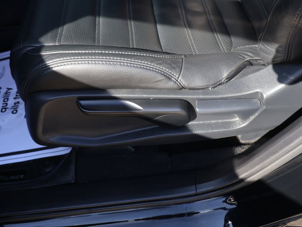 Used 2017 Honda CR-V LX image 18