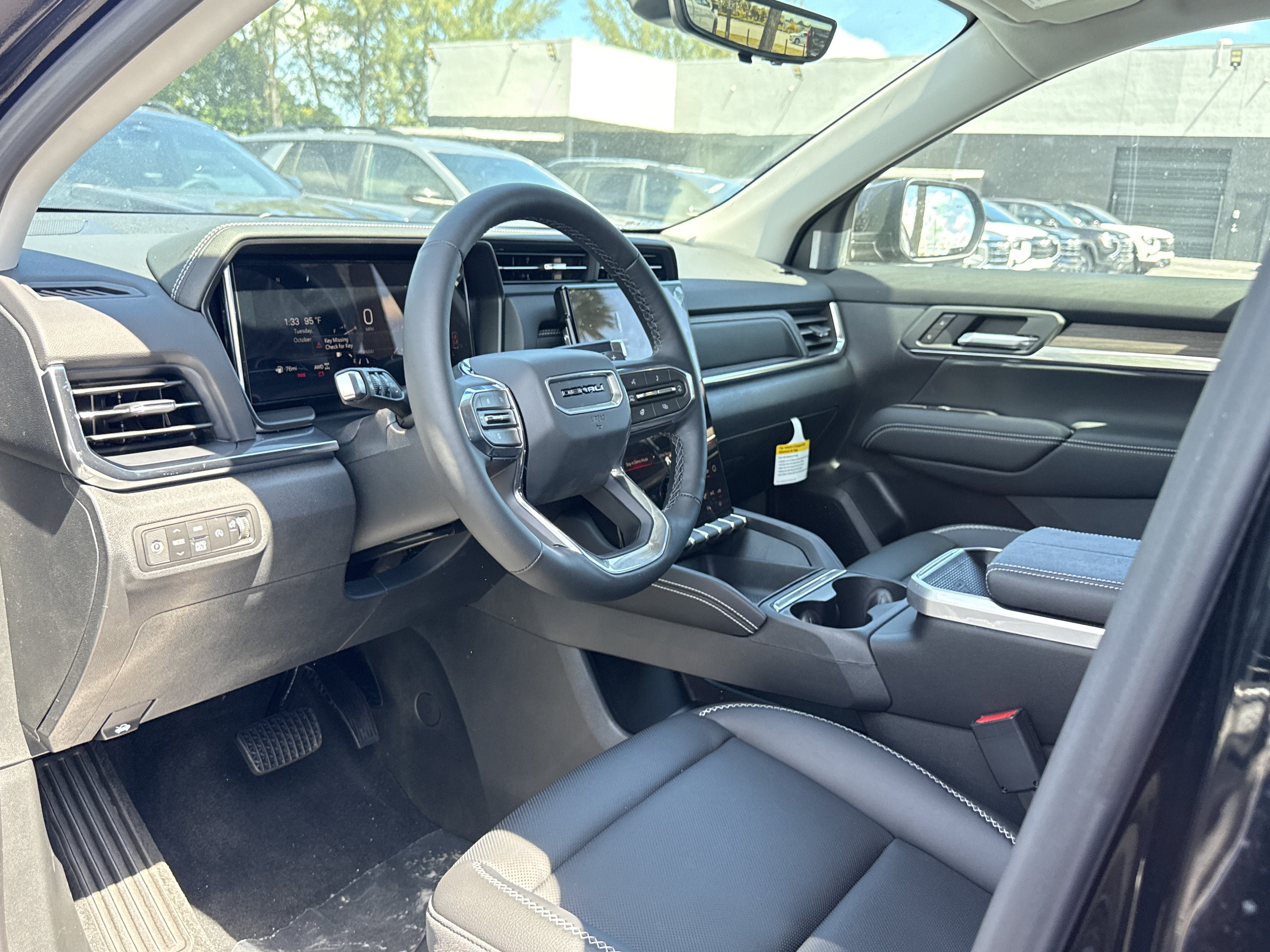 New 2027 GMC Terrain Denali w/ LPO, Floor Liner Package AWD/4WD image 8