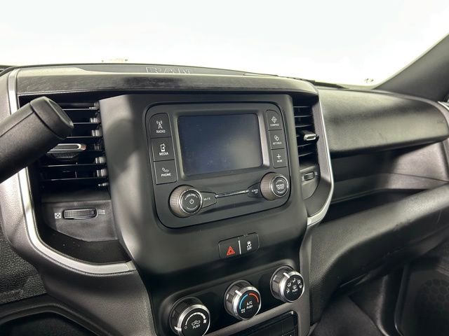 Used 2024 RAM 3500 SLT w/ Quick Order Package 2YG SLT AWD/4WD image 28