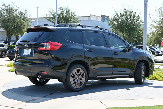 New 2025 Subaru Ascent Bronze Edition image 3