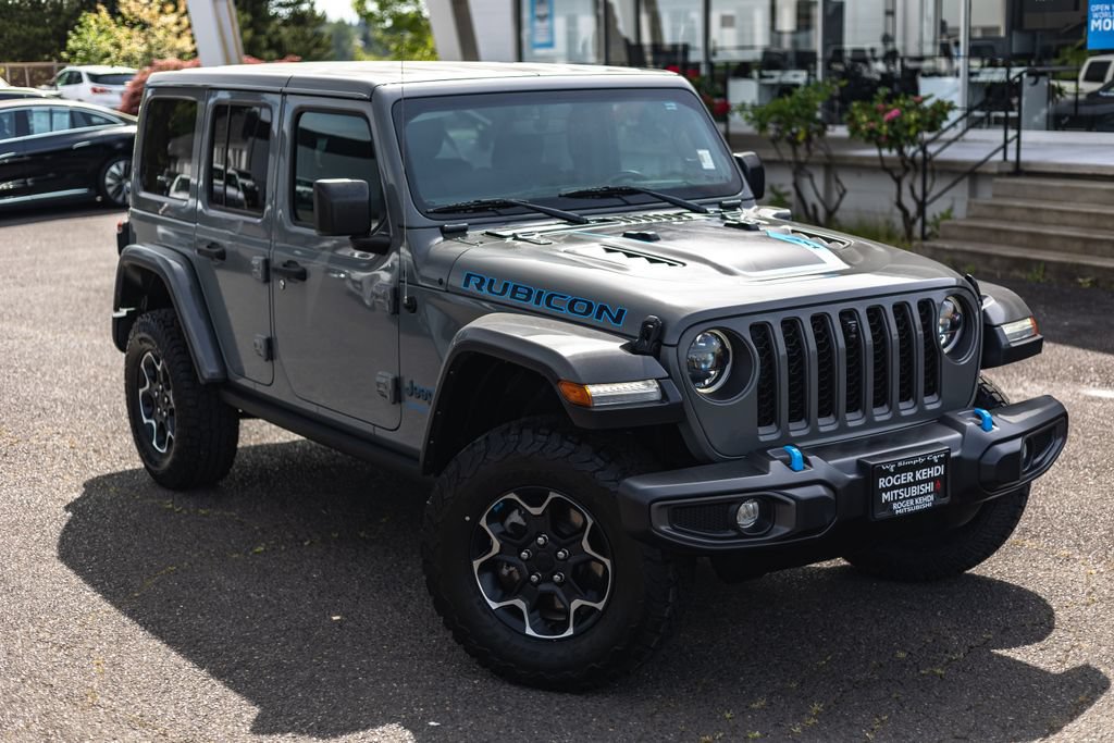 Used 2023 Jeep Wrangler Unlimited Rubicon 4xe w/ Cold Weather Group AWD/4WD image 2
