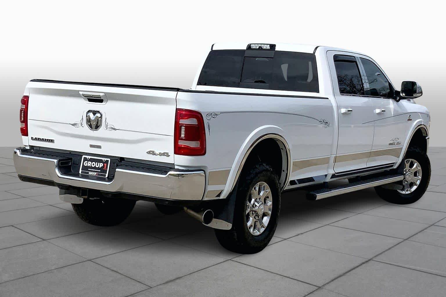 Used 2020 RAM 3500 Laramie image 13