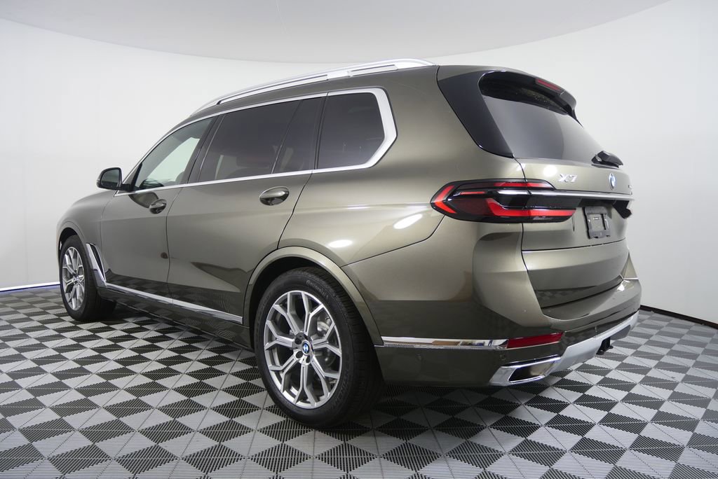 Used 2026 BMW X7 xDrive40i w/ Executive Package AWD/4WD image 5