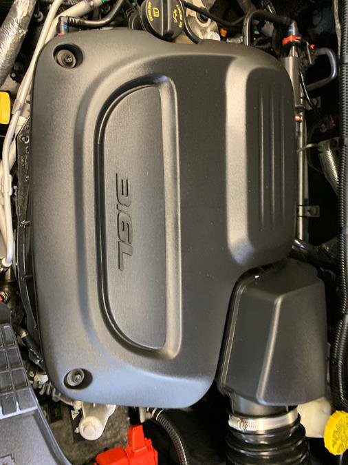 Used 2022 Chrysler Pacifica Touring-L w/ Uconnect Theater Family Group image 60