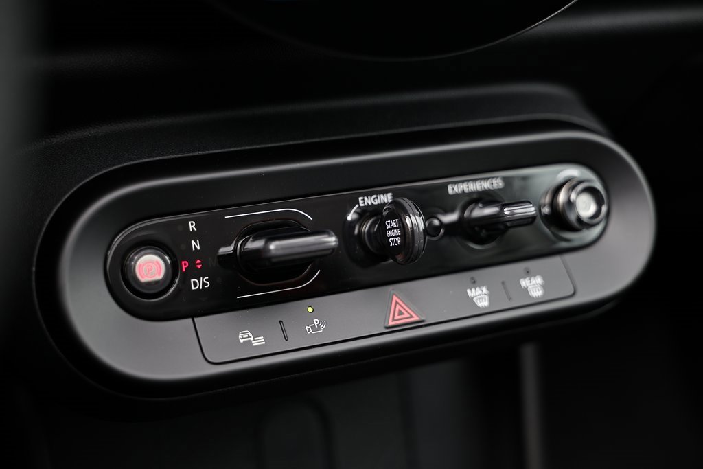 New 2026 MINI Cooper S image 37