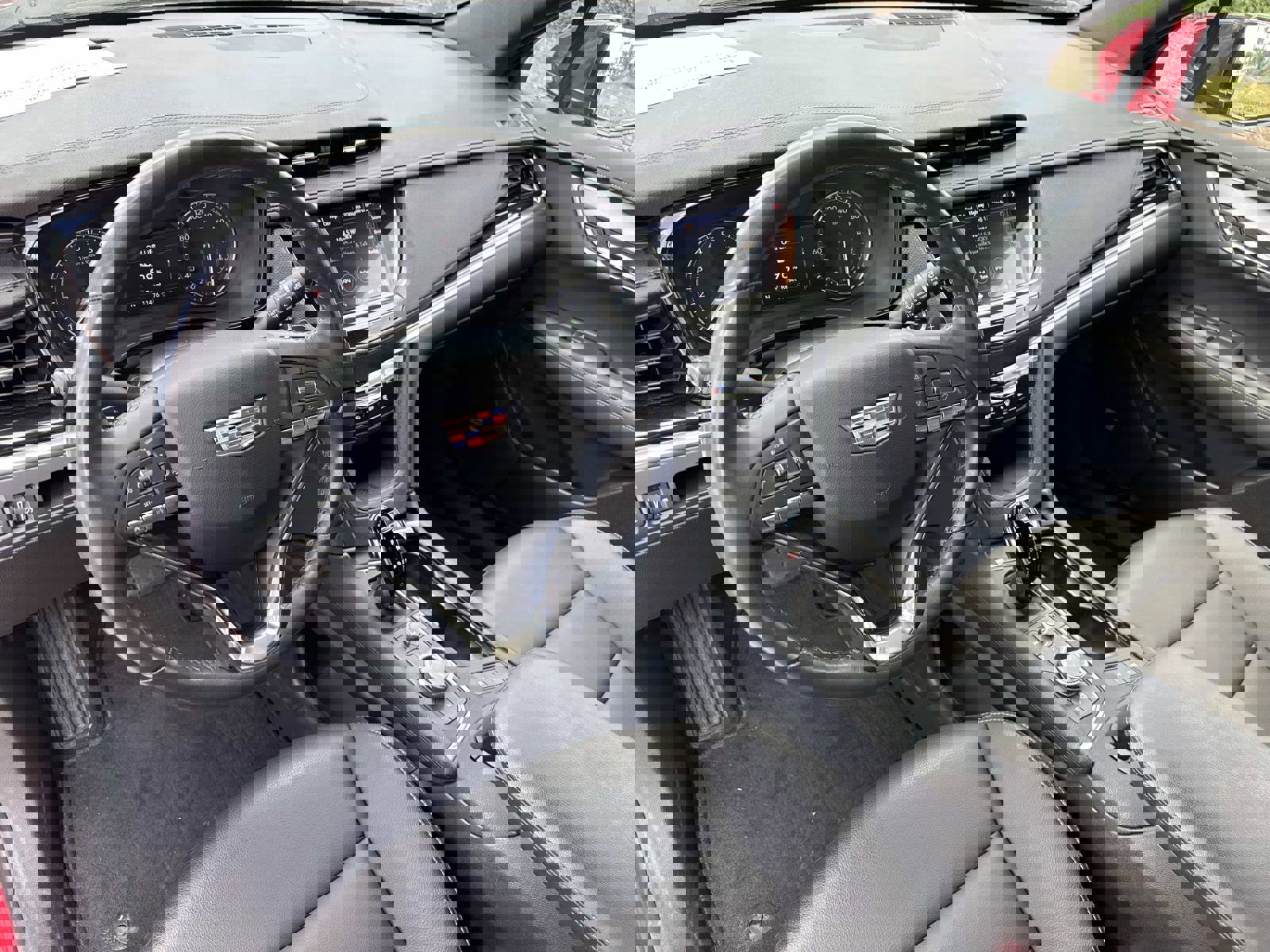 Certified 2023 Cadillac XT6 Luxury image 23